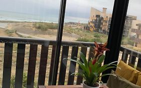 Appartement vue sur mer, 30m de la plage